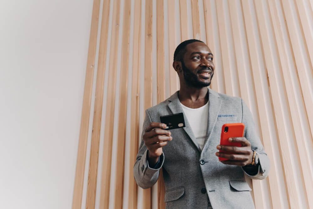 businessman-using-smartphone